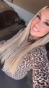 Hi guys, We currently have a few 2 Beds x 1 Bath, and 2 Beds x 2 Baths  Available for Rent Now!!! We also offer Students Move in Specials as well.  🙂