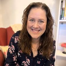 Tania Davies's Instagram, Twitter & Facebook