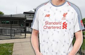 Fc liverpool 20052006 away football jersey camiseta soccer maglia shirt. Grey Liverpool Fc Jersey Key To Machete Wielding Man S Conviction Armagh I