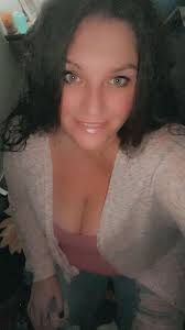 Hey everyone ☺️47 from Longview , Tx . Have a great day ☮️💟