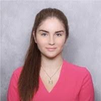 Shari Mclean's Instagram, Twitter & Facebook