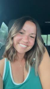 A well-needed trip to see my girl @mariahdidmyblonde at @theplatinumplace  because I walked in saying ‘darker with some lights’ and she didn’t even  flinch. She speaks fluent ‘client gibberish’ and ...