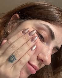 dump da semana em SP 🫶🏻 A última foto é do meu novo hobbie: ouvir  audiobook & pintar no iPad