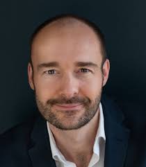 Alex Whitson's Instagram, Twitter & Facebook