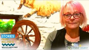 Chapter 50 : Leo's Tavern (Part 2) Clubeo and Moya Brennan