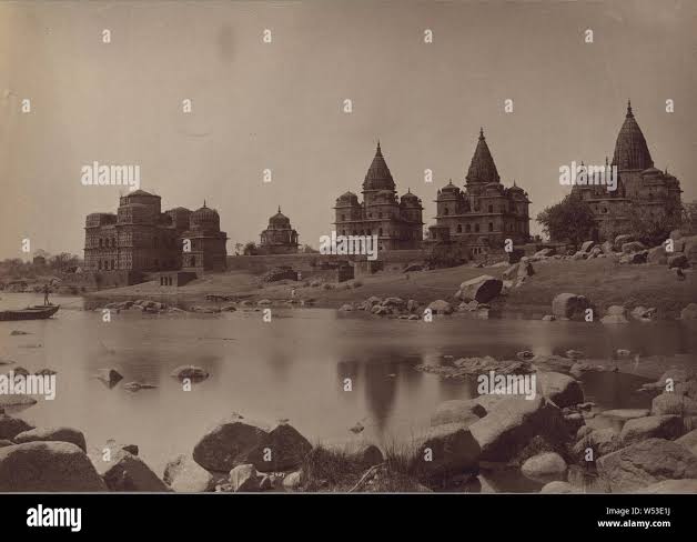 Mausoleums of Bundela Chiefs, Orcha sic, Lala Deen Dayal (Indian, 1844 - 1905), Orchha, Madhya Pradesh, India, 1885–1887, Albumen silver print, 18 × 25.7 cm (7 1/16 × 10 1/8 in Stock Photo - Alamy