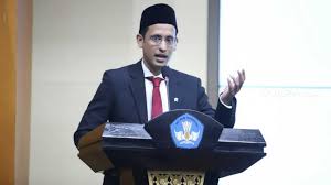 Dengan adanya beasiswa ini, ditjen sumber daya iptek dan dikti dapat mempercepat peningkatan kualitas dosen dengan mendanai lebih banyak dosen yang akan. Naskah Pidato Yang Menggetarkan Dari Mas Menteri Pada Upacara Hari Guru Nasional Tahun 2019