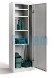 Placard nom masculin (de plaquer) 1. Armoire A Balais Placard Metallique D Entretien 1 Porte