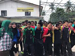 The dance students demonstrated the best example of resiliency during the pandemic by working under incredibly restrictive conditions with trust in everything coming together in the end. Lawatan Dwen Ke Pusat Jagaan Smk La Salle Sentul Facebook
