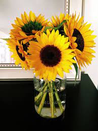 Vase Of Sunflowers Trendy Flowers Flower Bouquet Vase Flowers Bouquet
