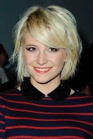 This hairstyle looks gorgeous, perfect for women who want to show off their hair but hesitate because it is too thin. Account Suspended Short Blonde Hair Short Blonde Bobs Short Hair Styles