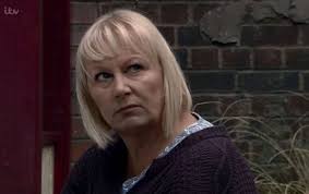 Coronation Street fans call out Eileen Grimshaw as ANOTHER lodger moves  into her home: 'It's bursting at the seams!'