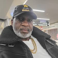 I've messed up a lot of cakes but never rectum like this before.