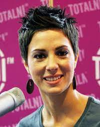 lorena nosic short hair lorena nosic short kurze haare frauen haare kurze haare