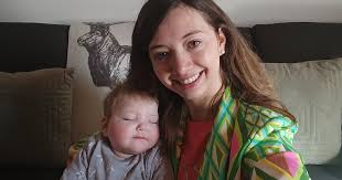 Warum die Eltern der schwer kranken Emma über ihre Krankenkasse verzweifeln