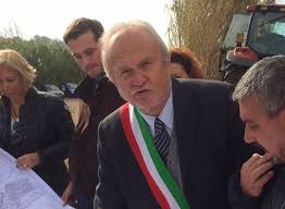 Dall'11 giugno 2013 ricopre la carica sindaco di fiumicino. Esterino Montino Si Conferma Sindaco Di Fiumicino Centumcellae News