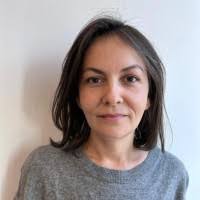 100+ profiluri „Jasmine”