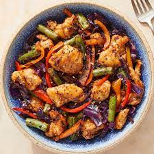 Recipe Sweet Savory Chicken Stir Fry With Peppers Green Beans Blue Apron