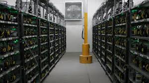 Bitcoin mining software's are specialized tools which uses your computing power in order to mine cryptocurrency. Marathon Purchases 10 000 Bitcoin Miners Machines Will Max Out 100 Megawatt Montana Facility Mining Bitcoin News