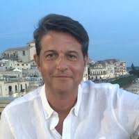 1500+ perfiles de «Baumann»