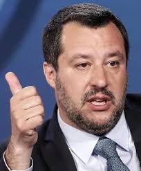 È ufficiale: Matteo Salvini non capisce nulla di economia. Conta fino a  uno. E lo fa a fatica.