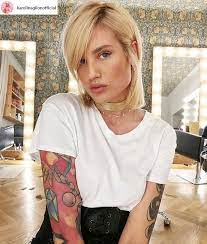 Polish model, actress, makeup artist, and presenter. Karolina Gilon Tatuaze Tattoo Gallery Collection