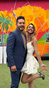Llegó el momento de Lolita y Esteban, pero no propiamente como ella lo  imaginaba.🤭🔥 Marcelo Cezán es el nuevo presentador de  #LaCasaDeLosFamososCol y junto a Carla Giraldo nos acompañarán en cada  gala, ¿