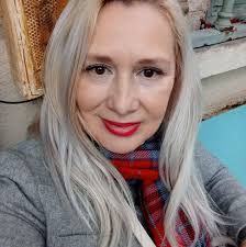 What budget guesthouses are available in Madrid?