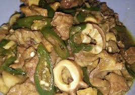 (cookpad) 350 gr daging sapi (pot kecil) cabe hijau bsar 4 siung bawang merah 3 siung bawang putih 2 lmb daun slam lengkuas 3 buah tomat hijau serai jahe sckpnya garam masako sapi 2 sdm gula pasir 4 sdm kecap manis 4 sdm mnyak sayur. Resep 66 Oseng Daging Lombok Ijo Yang Enak