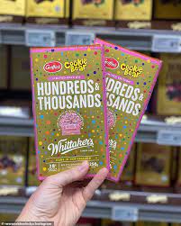 Faça sua escolha entre diversas cenas semelhantes. Whittaker S Is Bringing Back Its Hugely Popular Hundreds And Thousands Chocolate Block Internewscast