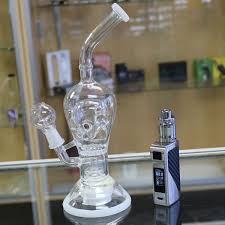 Dab rigs do not involve a lighter that burns marijuana in a bowl, they're meant to vape concentrates like dabs, shatter, wax, etc… a vape pen for wax is a completely different product that is in most cases meant to be handheld and compact. Is A Dab Pen Better Than A Wax Rig