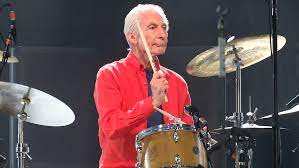 Looking for an outlet to try out their musical talent, jagger and richards, plus another young musician named brian jones, began to occasionally play in a band named blues incorporated—the first electric r&b band in britain, formed by alexis korner in 1961. Wgedqthrnjsxqm