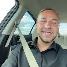 alyssa brook🌿. (@alyssabrookk)