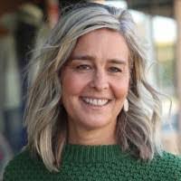 Kristin Boyle's Instagram, Twitter & Facebook