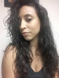 Can someone recommend me a good hairstylist? I need to cut my hair and I  need someone with good hands 🙌🏽😊 Thanks