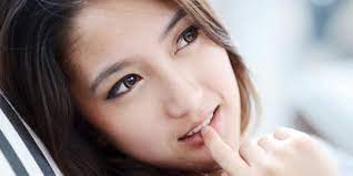 Ekspresi wajah orang jatuh cinta. 6 Tanda Jatuh Cinta Yang Sering Tidak Disadari Wanita Merdeka Com