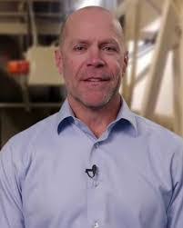 Ben Midgette's Instagram, Twitter & Facebook