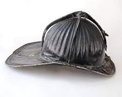 Helmet Antique Cairns Metal Fire Fighters Helmet Helmet Vintage Firefighter Fire Helmet