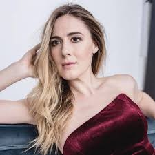 Sydney Mancasola, soprano...