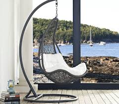 The designs come in different motifs that will match the needs for your kids or teenagers an even for yourselves. 20 Cool Hanging Chairs For The Bedroom Designing Idea