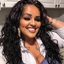 Rosalind Patterson's Instagram, Twitter & Facebook