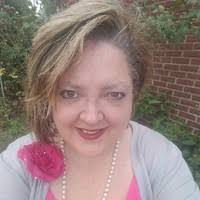 De'Anna Squires Email & Phone Number