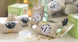 Geschenkverpackungen für weihnachtsgeschenke zu weihnachten für firmengeschenke, personalisiert für frauen, männer, kinder, freunde & mitarbeiter. Upcycling Adventskalender Aus Klopapierrollen News Prelle In Osnabruck
