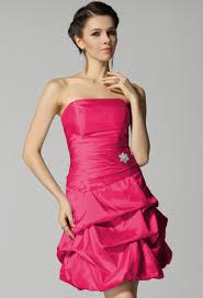 Vous cherchew des robe invitée mariage à prix bas? Robe De Cocktail Corail Tres A La Mode Pour Toutes Les Occasions