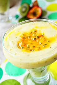 Smoothie Exotique Banane Kiwi Et Fruits De La Passion Smoothie Banane Kiwi Smoothie Recette Fruit De La Passion