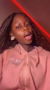 AB ˚.🎀༘⋆ MODEL 👠 (@aaliyahsidra)'s videos with original sound