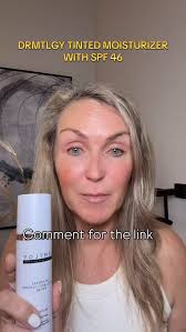 This tinted moisturizer evens out my skin tone AND protects my skin from  the sun. My no makeup makeup!, #designerstouch #tintedmoisturizer #skincare  #sunscreen #makeup #drmtlgy