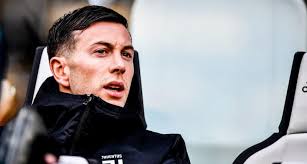 Une nouvelle fois, foot mercato vous a donné la parole et vous a proposé de dresser la meilleure équipe type de la 6ème journée de l1. Juventus Turin Apres Higuain Une Star Offensive De Plus Sur Le Depart