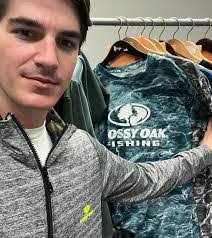 David Eves's Instagram, Twitter & Facebook