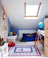 1001 Solutions Ingenieuses D Amenagement Sous Pente Amenagement Combles Chambre Amenagement Sous Pente Chambre Enfant Contemporaine